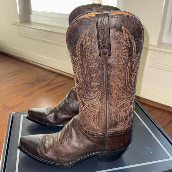 Lucchese chocolate brown cowboy boots - 8.5 B - Picture 2 of 4